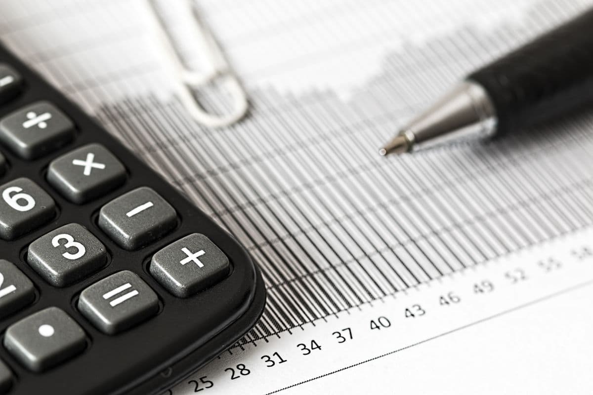 Calculator for reconstitution dosing math